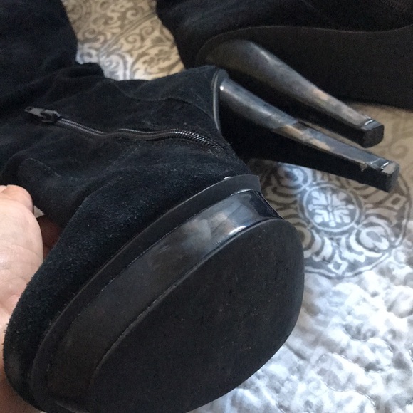 Thigh high leather boots - Picture 3 of 5